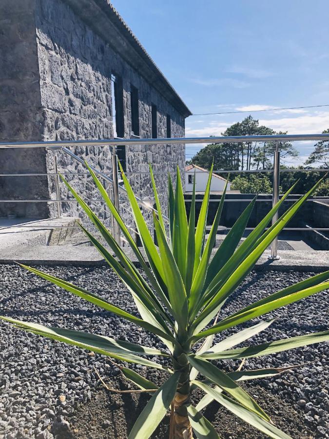 Amu- Apartamentos Misterios Da Urzelina Exteriör bild